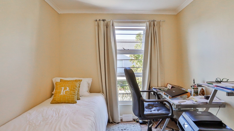 To Let 3 Bedroom Property for Rent in Claremont Upper Western Cape